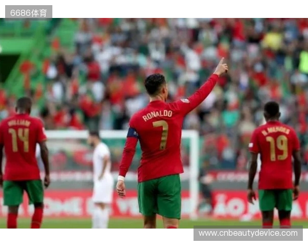 德天体独家:曼联 切尔西有意萨堡18岁前锋,药厂有回购条款 德天体独家:曼联 切尔西有意萨堡18岁前锋,药厂有回购条款