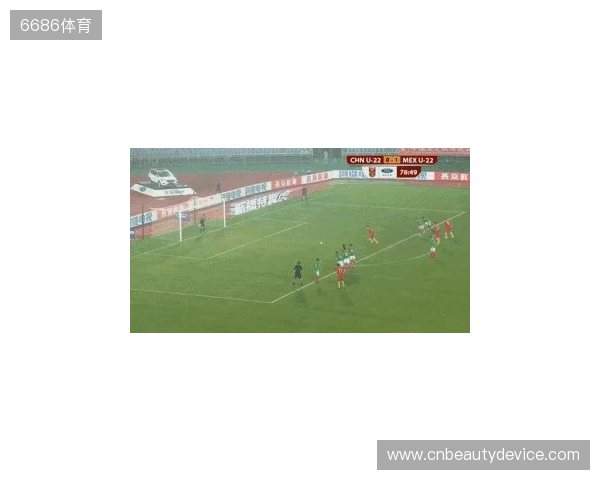 半场-U22国足0射门蒯纪闻险造对方乌龙 U22国足0-0乌兹别克斯坦 半场-U22国足0射门蒯纪闻险造对方乌龙 U22国足0-0乌兹别克斯坦